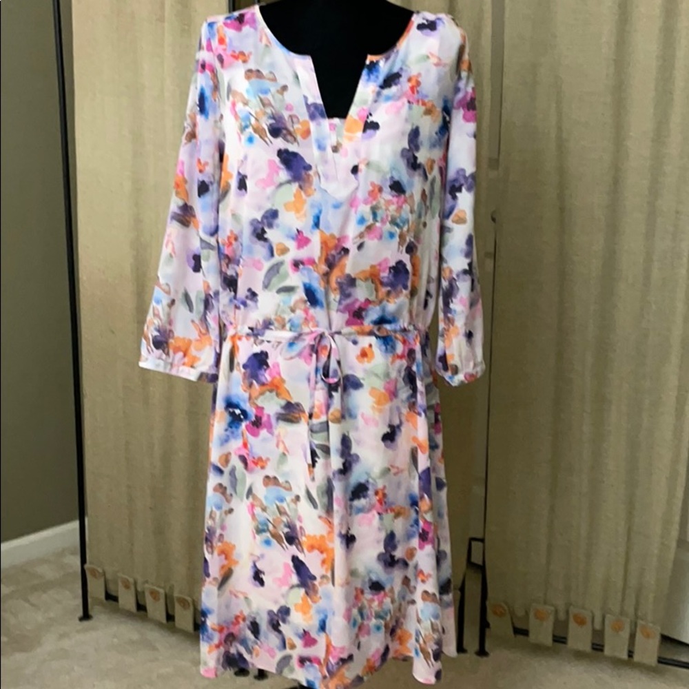 Fun dress, great for a brunch with girlfriends
